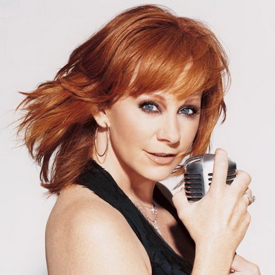 Reba McEntire photo