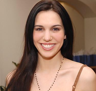 Christy Carlson Romano photo