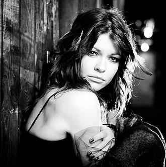 Erin McCarley photo