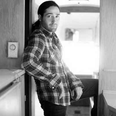 Josh Thompson photo