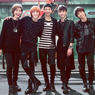 SHINee photo