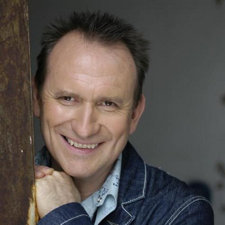 Colin Hay photo