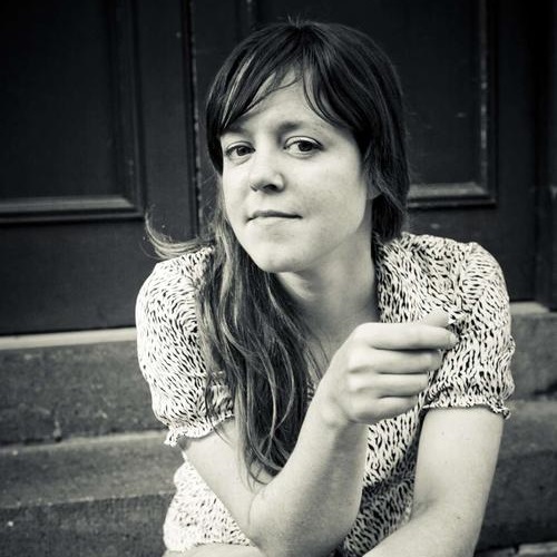 Emily Barker photo
