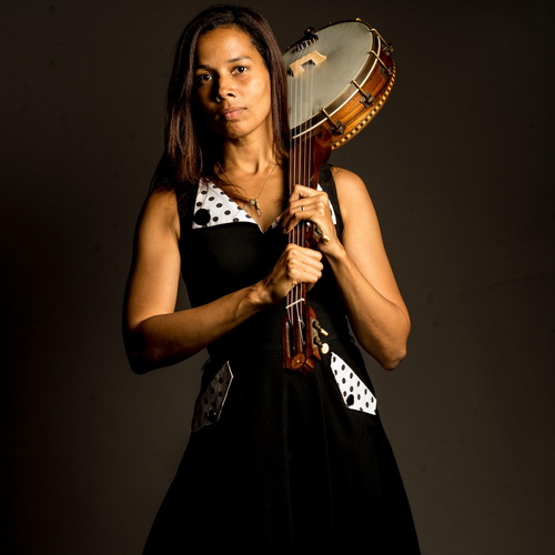 Rhiannon Giddens photo